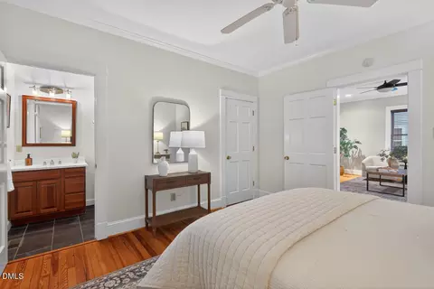Bedroom - 910 Oakland Ave, Durham, NC 27705 photo 8 of 10