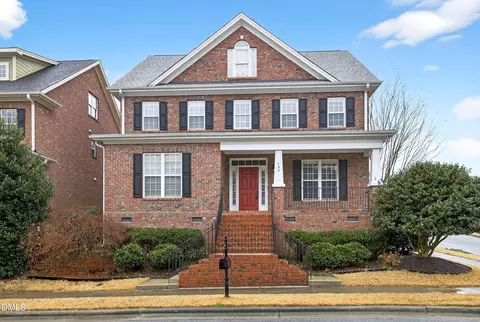 400 Village Loop Dr, Apex, NC 27502