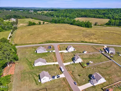 View/Area - 5202 Goshawk Ln, Graham, NC 27253 photo 5 of 6