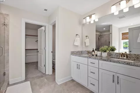 Bath - 5202 Goshawk Ln, Graham, NC 27253 photo 2 of 4