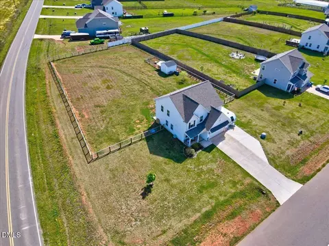 View/Area - 5202 Goshawk Ln, Graham, NC 27253 photo 3 of 6