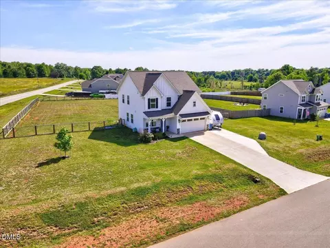View/Area - 5202 Goshawk Ln, Graham, NC 27253 photo 6 of 6