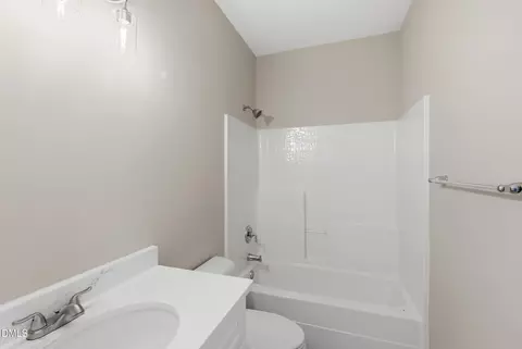 Bath - 4803 Marena Pl, Durham, NC 27707 photo 3 of 4