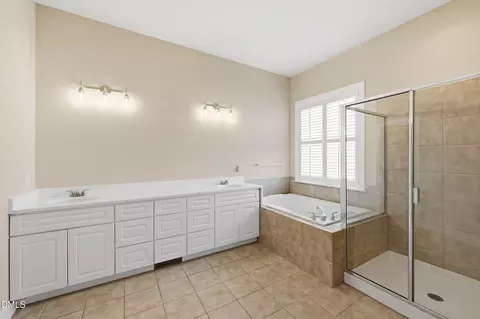 Bath - 4803 Marena Pl, Durham, NC 27707 photo 1 of 4