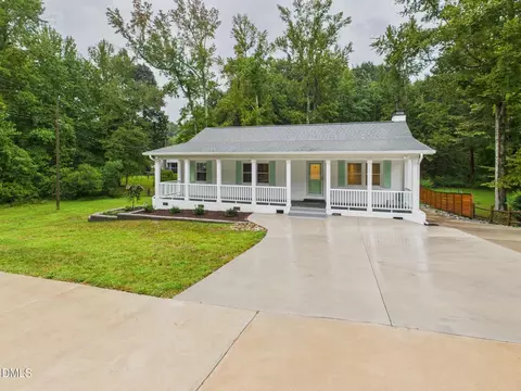 306 Miltwood Dr, Greensboro, NC 27455