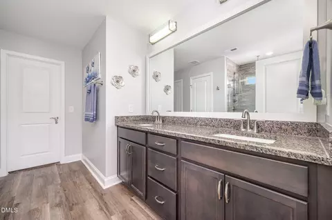 Bath - 123 Alta Crest Ln, Garner, NC 27529 photo 1 of 2