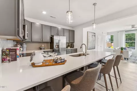154 N White St # 100, Wake Forest, NC 27587
