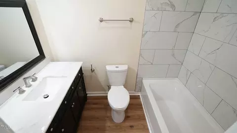 Bath - 909 Windcrest Rd, Durham, NC 27713 photo 7 of 10
