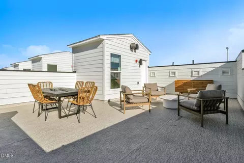 152 N White St # 200, Wake Forest, NC 27587