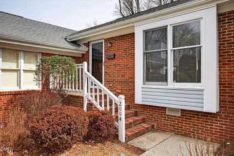 2004 Saddlegate Ct, Greensboro, NC 27407