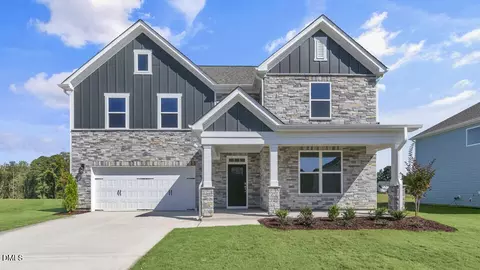 371 Delmoor Dr, Fuquay Varina, NC 27526