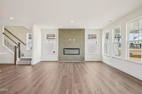 Living - 1069 Channel Drop Loop, Zebulon, NC 27597 photo 2 of 5
