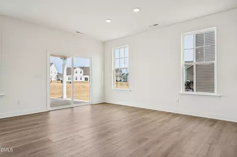 Living - 1069 Channel Drop Loop, Zebulon, NC 27597 photo 4 of 5