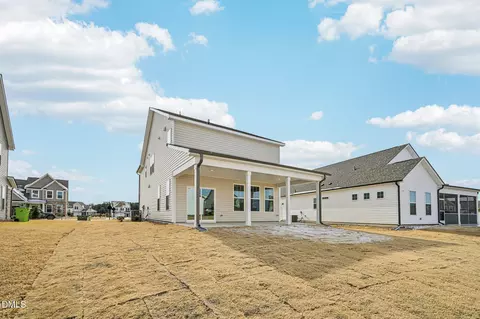 Exterior - 1069 Channel Drop Loop, Zebulon, NC 27597 photo 3 of 5