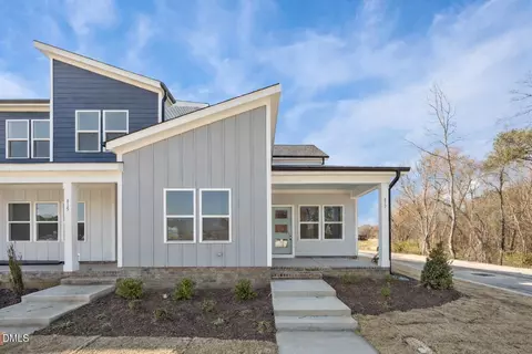 817 Central Pk Dr, Raleigh, NC 27604