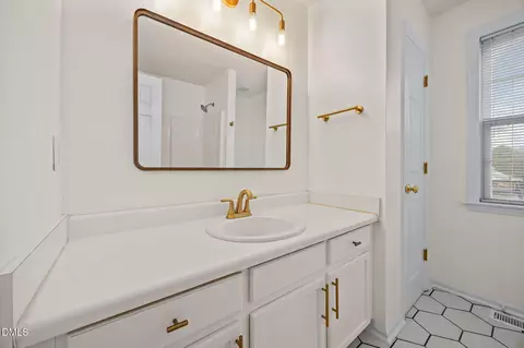 Bath - 71 Rosa Cir, Willow Spring, NC 27592 photo 3 of 3