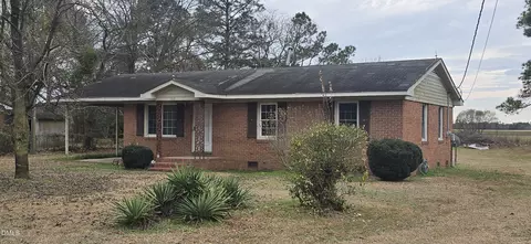 515 Nc-71 Hwy, Maxton, NC 28364