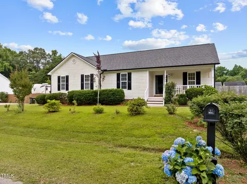 1320 Greenbranch Ln, Raleigh, NC 27603