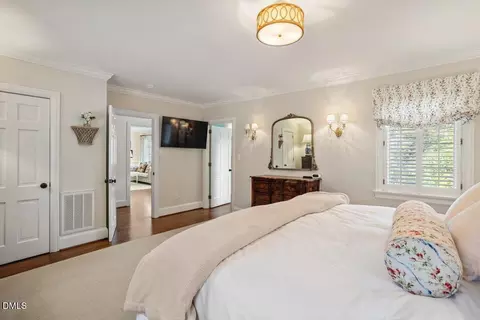 Bedroom - 2416 E Lake Dr, Raleigh, NC 27609 photo 2 of 7