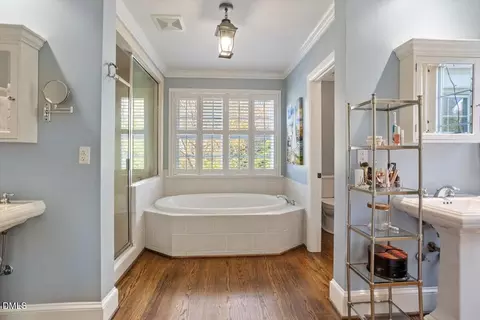 Bath - 2416 E Lake Dr, Raleigh, NC 27609 photo 2 of 5
