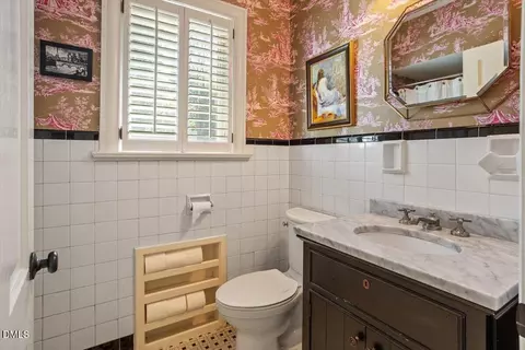 Bath - 2416 E Lake Dr, Raleigh, NC 27609 photo 1 of 5