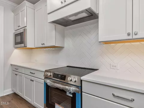 Kitchen - 6026 Scalybark Rd, Durham, NC 27712 photo 4 of 4