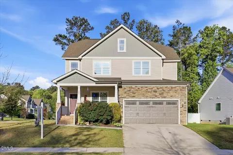 297 Hawkesburg Dr, Clayton, NC 27527