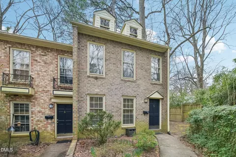 409 Smith Ave UNIT 105, Chapel Hill, NC 27516