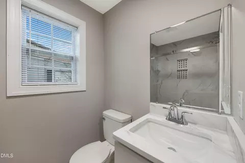 Bath - 600 E Lizzie St, Selma, NC 27576 photo 2 of 3