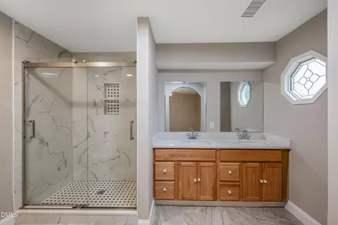 Bath - 600 E Lizzie St, Selma, NC 27576 photo 1 of 3