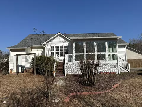 Exterior - 121 Blackthorne Pl, Garner, NC 27529 photo 10 of 13