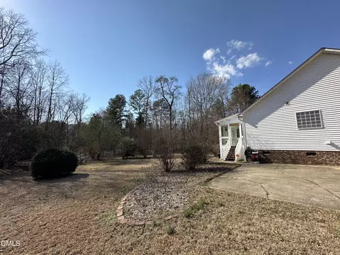 Exterior - 121 Blackthorne Pl, Garner, NC 27529 photo 8 of 13