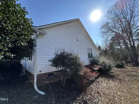 Exterior - 121 Blackthorne Pl, Garner, NC 27529 photo 13 of 13