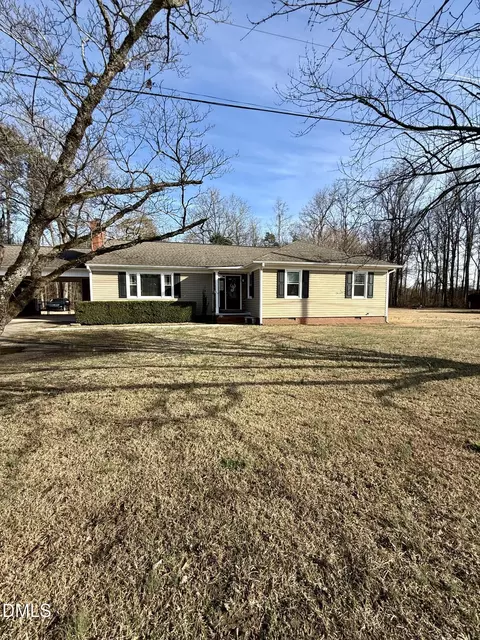 1689 Amelia Church Rd, Clayton, NC 27520
