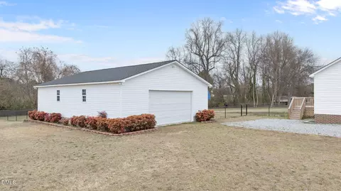 Exterior - 109 Morrison Dr, Smithfield, NC 27577 photo 2 of 4