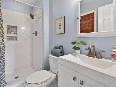 Bath - 212 Old Fox Trl, Durham, NC 27713 photo 1 of 3