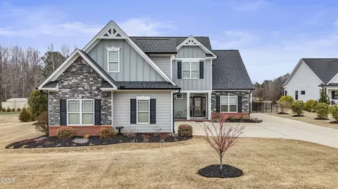 68 Jeans Way, Benson, NC 27504