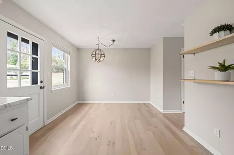 Dining - 1002 Willow Dr #59, Chapel Hill, NC 27514 photo 1 of 1
