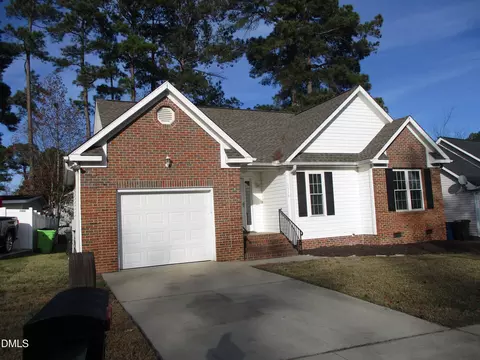 1513 Entheos Ln, Raleigh, NC 27610