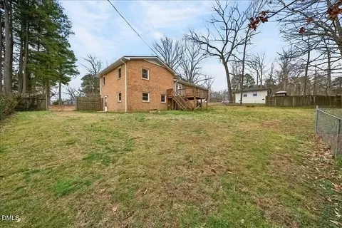 Exterior - 928 Danbury Dr, Durham, NC 27703 photo 9 of 10