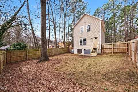 Exterior - 702 Brye St, Durham, NC 27703 photo 6 of 6