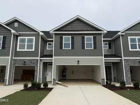23 Joyner Park Dr, Rocky Mount, NC 27803