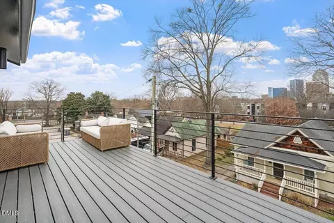 Exterior - 413 Watson St, Raleigh, NC 27601 photo 3 of 7