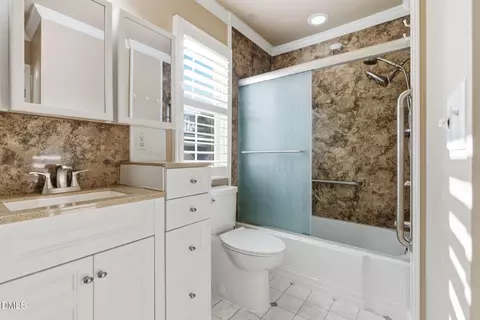 Bath - 112 Salmon River Dr, Durham, NC 27705 photo 4 of 6