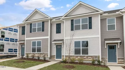 910 Sculptor St, Wendell, NC 27591