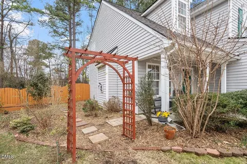 Exterior - 8300 Eel Ct, Raleigh, NC 27616 photo 4 of 13
