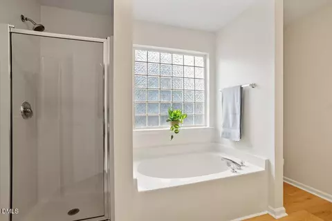 Bath - 8300 Eel Ct, Raleigh, NC 27616 photo 1 of 3