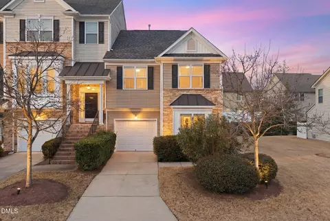 9830 Precious Stone Dr, Wake Forest, NC 27587