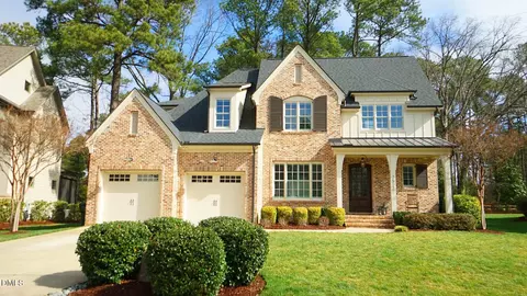 2924 Skybrook Oaks Dr, Raleigh, NC 27612