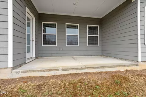 Exterior - 142 Planters Ln, Coats, NC 27521 photo 6 of 10